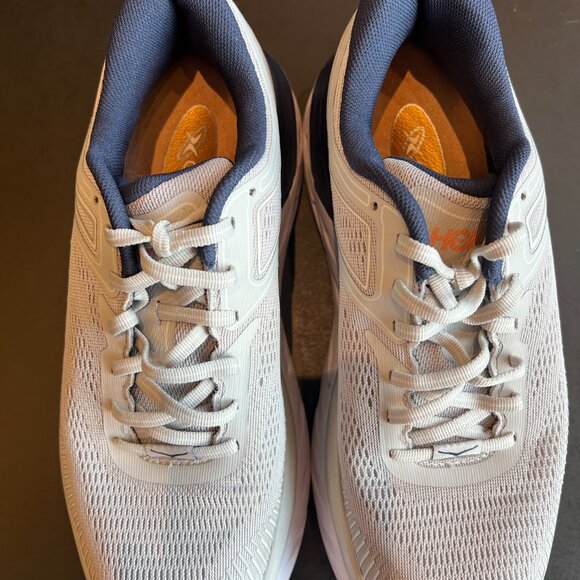 HOKA Bondi 7 One One Size 8 - Picture 4 of 7